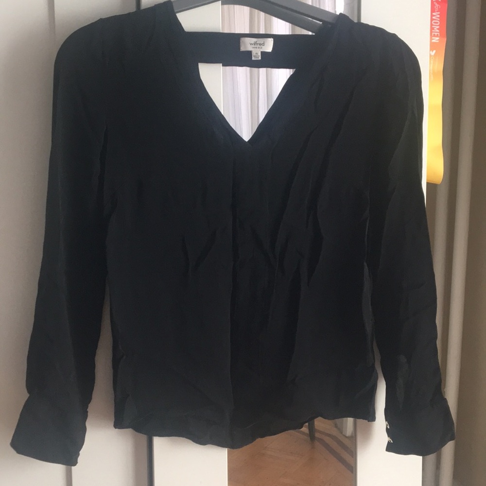 Aritzia blouse
